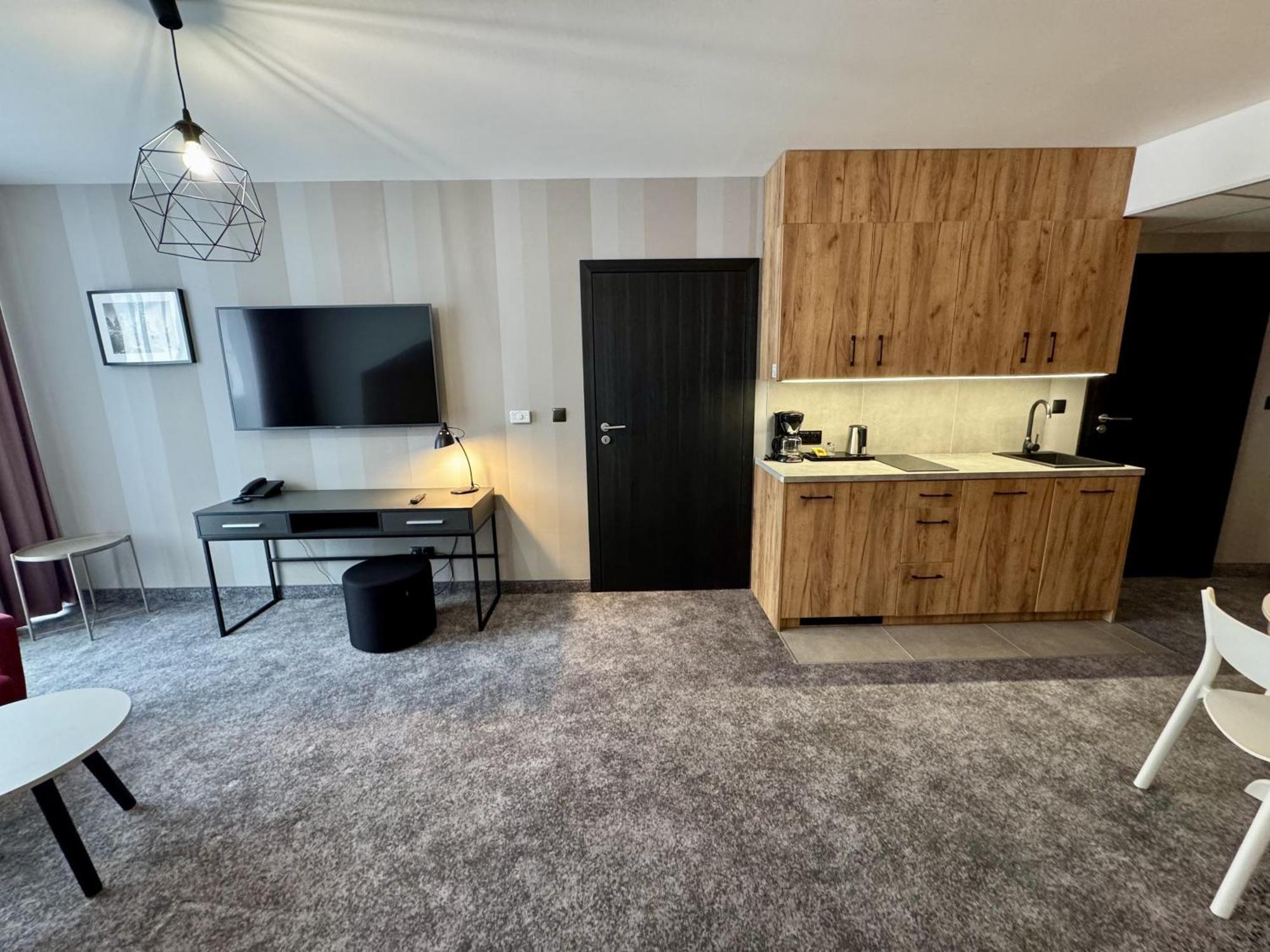 Sw Apartamenty Czarna Gora Sienna  Εξωτερικό φωτογραφία